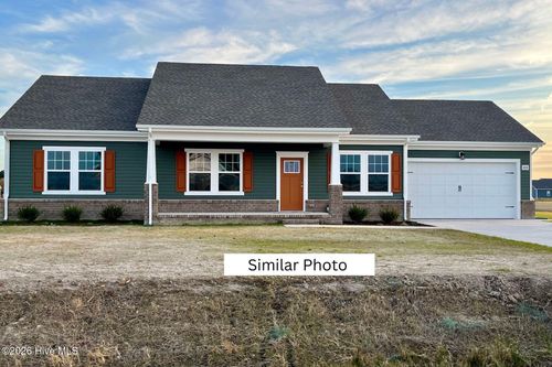 465 Mill St, Elizabeth City, NC, 27909-3747 | Card Image