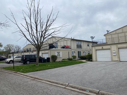 11-19345 Oak Ave, Country Club Hills, IL, 60478-5746 | Card Image