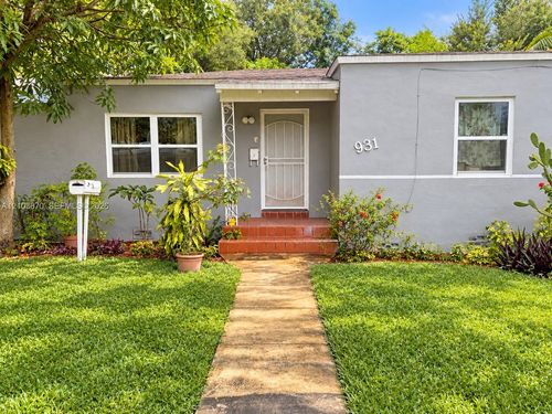 931 Ne 130th St, North Miami, FL, 33161 | Card Image