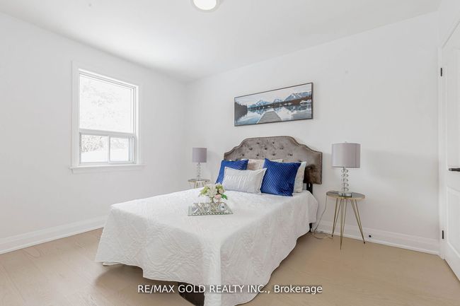 1362 Pharmacy Ave, House other with 5 bedrooms, 3 bathrooms and 3 parking in Scarborough ON | Image 22
