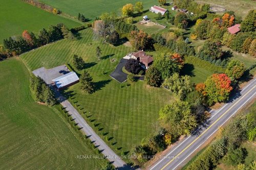 3172 8th Line Rd, Metcalfe, ON, K0A2P0 | Card Image