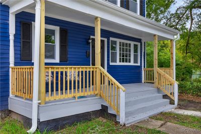 1232 W High Street, House other with 3 bedrooms, 2 bathrooms and null parking in Petersburg VA | Image 2