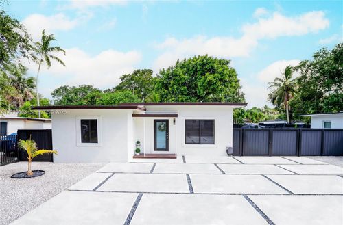 1220 Nw 125th St, North Miami, FL, 33167-2337 | Card Image