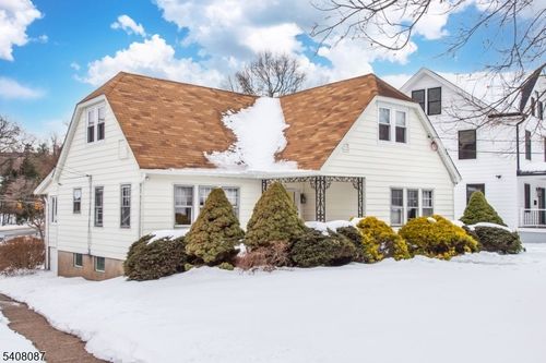 74 Elm Rd, Caldwell, NJ, 07006-5322 | Card Image