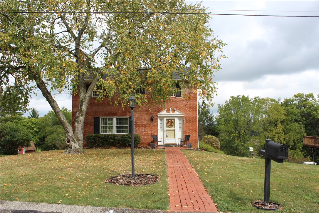 Maplewood Ct, Delmont, PA 15626