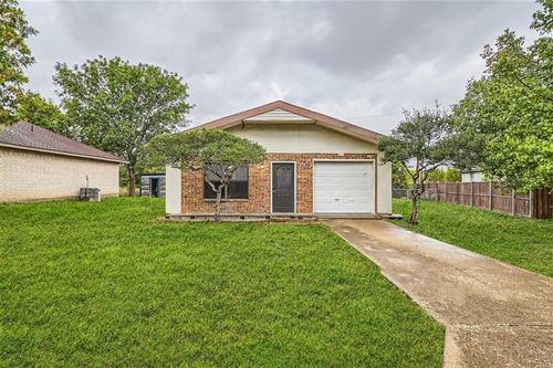 806 Prairie Creek Dr, Princeton, TX, 75407-6521 | Card Image