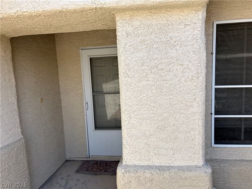 4934 Hunters Run Dr, North Las Vegas, NV, 89031-2364 | Card Image