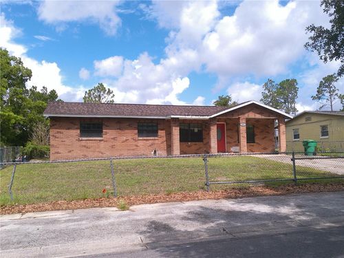 912 Oakhurst Dr, Deland, FL, 32720-7232 | Card Image