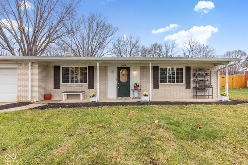 910 Stardust Blvd, Noblesville, IN, 46060-1541 | Card Image