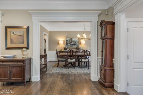 11 Dodge Place Place, Grosse Pointe, MI, 48230 | Card Image