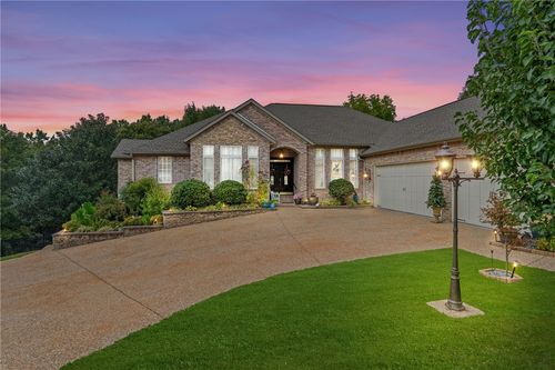 16 Berrydale Ln, Bella Vista, AR, 72715-5579 | Card Image