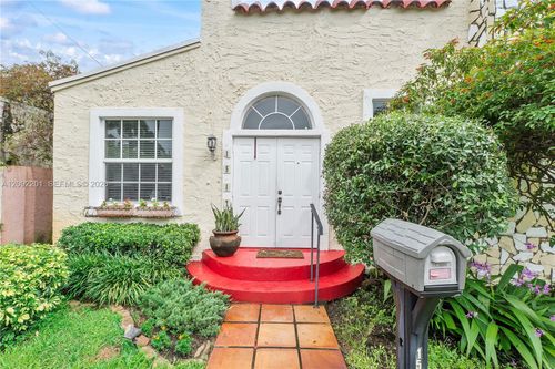 1517 Adams St, Hollywood, FL, 33020-6134 | Card Image