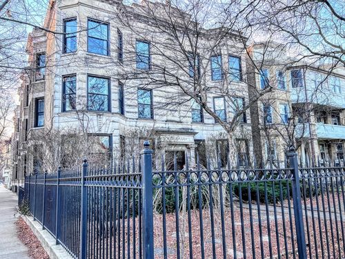 1-3216 Altgeld St, Chicago, IL, 60647-2583 | Card Image