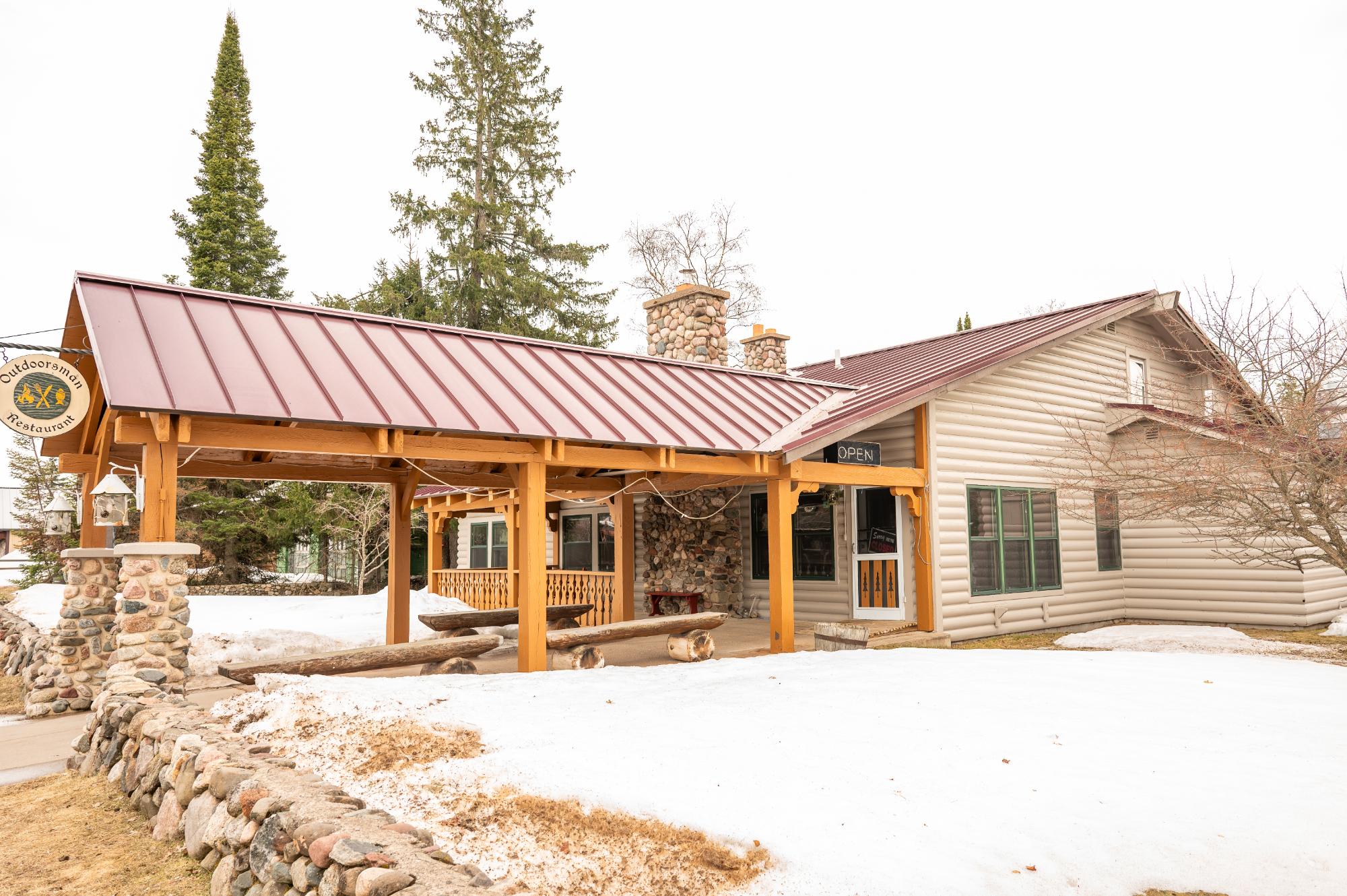 10383 Main St, Boulder Junction, WI 54512