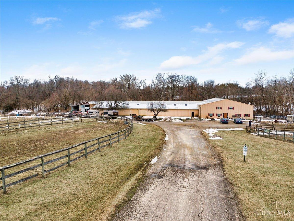 Residential Lease in Deerfield Twp. 4