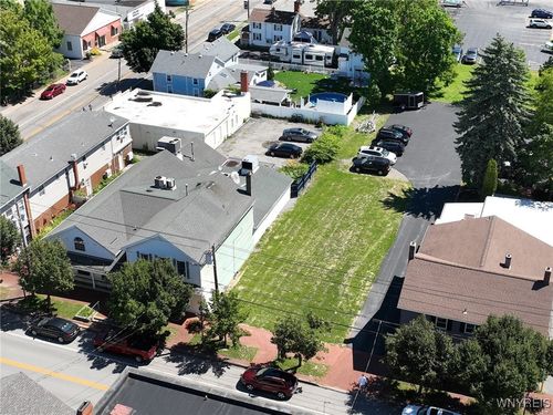 420 Main St, Youngstown, NY, 14174-1050 | Card Image