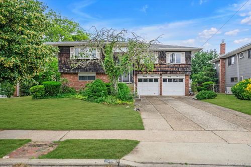 2961 Hewlett Avenue, Hempstead, NY, 11566 | Card Image