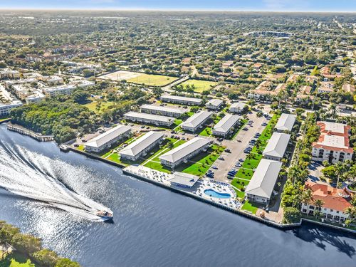 19-2542 S Federal Hwy, Boynton Beach, FL, 33435-7767 | Card Image