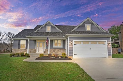 1802 Chapel Woods Dr, Batavia, OH, 45103 | Card Image