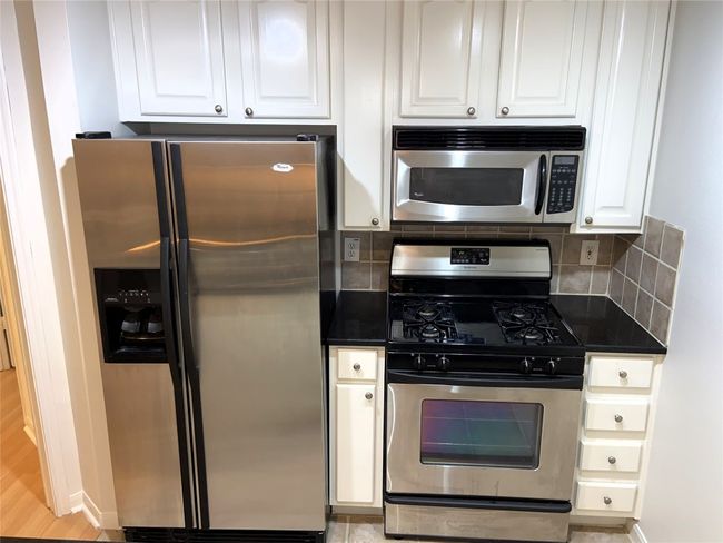 UNIT-623 - 9525 N Capital Of Texas Hwy, Condo with 2 bedrooms, 1 bathrooms and 2 parking in Austin TX | Image 9