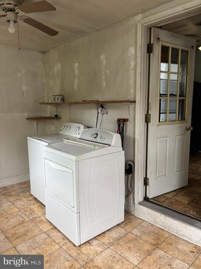 717 W Broad St, Home with 2 bedrooms, 1 bathrooms and null parking in QUAKERTOWN PA | Image 11