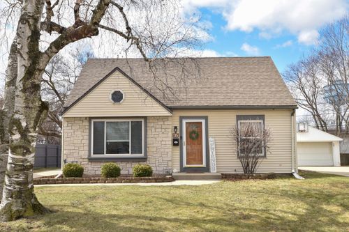 135 S 81st St, Milwaukee, WI, 53214-1432 | Card Image