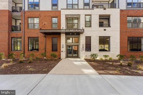 102 Saint Ives Pl, OXON HILL, MD, 20745-1445 | Card Image