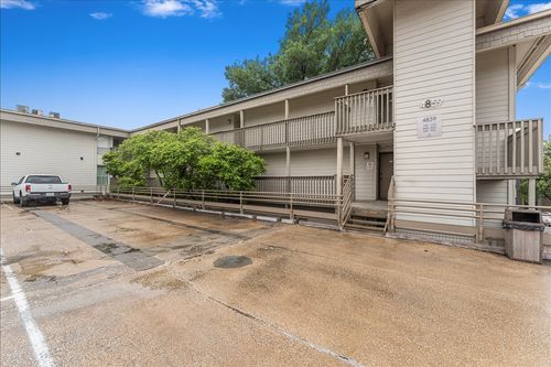 241-4859 Cedar Springs Rd, Dallas, TX, 75219-1215 | Card Image