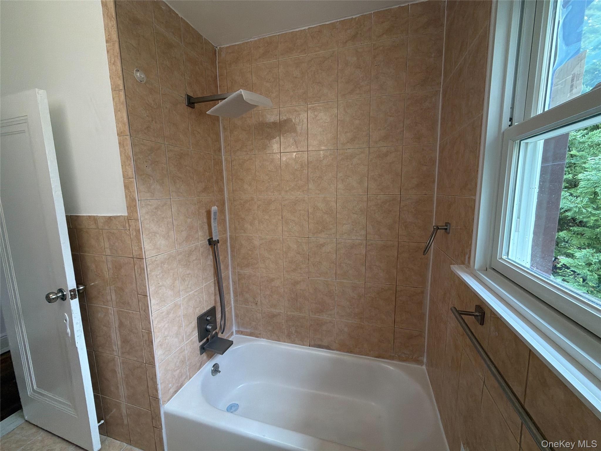 Residential Lease in White Plains 3
