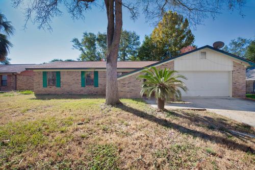 107 Campbell Ave, Crestview, FL, 32536-9203 | Card Image