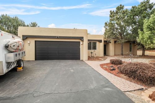 3 Salida Del Sol, Cedar Crest, NM, 87008 | Card Image