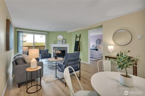 d102-25035 98th Pl S, Kent, WA, 98030-6171 | Card Image