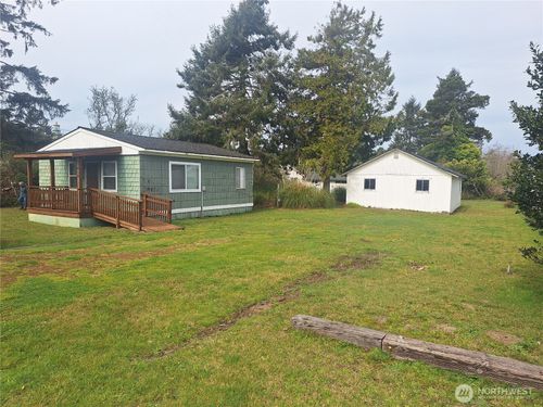 818 W Ocean Ave, Westport, WA, 98595-9793 | Card Image