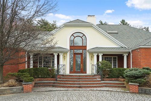 10 Hill Rd, Sands Point, NY, 11050-2614 | Card Image