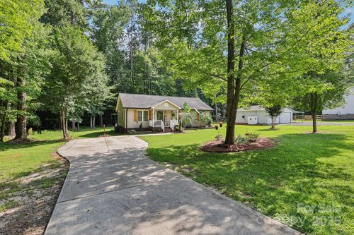188 Delwood Ct, Mount Gilead, NC, 27306 | Card Image