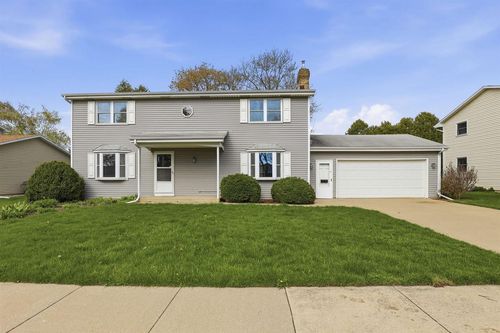 3113 N Peachtree Lane, APPLETON, WI, 54911 | Card Image