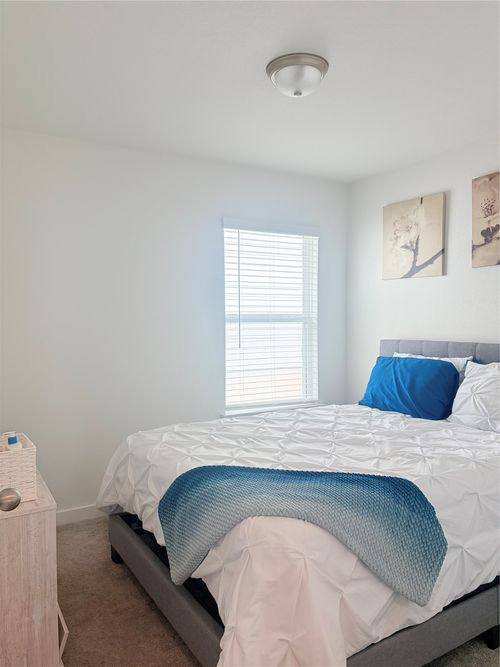 182 Shackleton Dr, Kyle, TX, 78640-3159 | Card Image