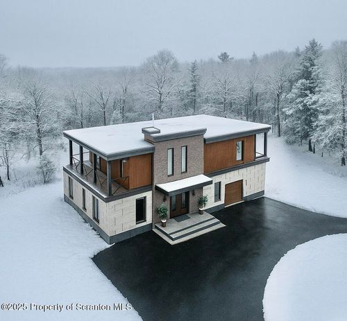 130 Laurelbrook Dr, Bear Creek Township, PA, 18702-8412 | Card Image