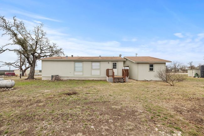 108 Gammenthaler Ln, House other with 3 bedrooms, 2 bathrooms and 1 parking in Harper TX | Image 22