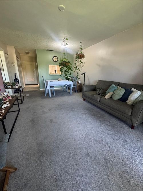 304a-6550 Royal Palm Blvd, Margate, FL, 33063-2166 | Card Image