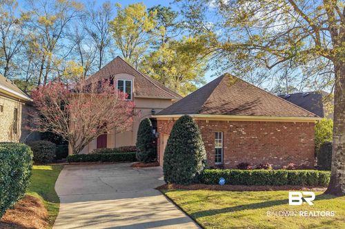 105 N Creek Cir, Fairhope, AL, 36532-6353 | Card Image
