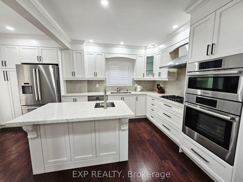 4711 Morrison St, Niagara Falls, ON, L2E2C1 | Card Image