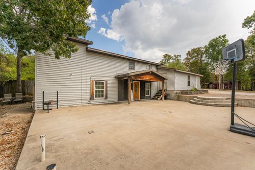 4155 Oakwood Rd, Merriam Woods Village, MO, 65740-9716 | Card Image