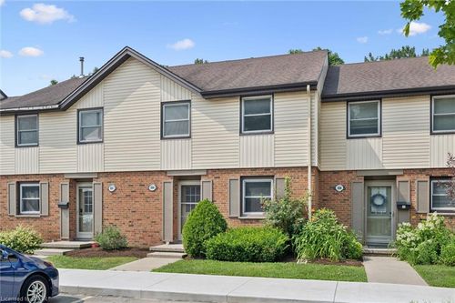 25-88D Mcdougall Rd, Waterloo, ON, N2L5C5 | Card Image