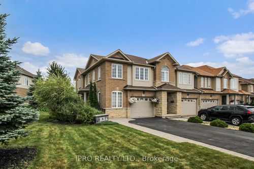 78 Cedarville Dr, Stoney Creek, ON, L8J0A4 | Card Image