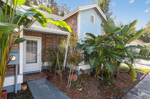 5812 Red Cedar Ln, TAMPA, FL, 33625-5680 | Card Image