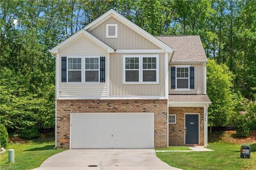4745 Wesmar Ct, Pfafftown, NC, 27040-9851 | Card Image