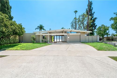 3730 E Casselle Ave, Orange, CA, 92869-5345 | Card Image