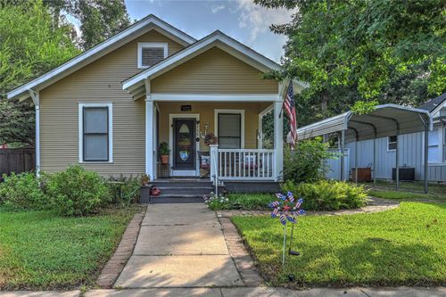 156 2nd Ave, Columbus, TX, 78934-1857 | Card Image