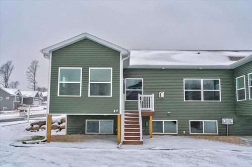 201 Mariahwynn Ter, Lodi, WI, 53555-8801 | Card Image